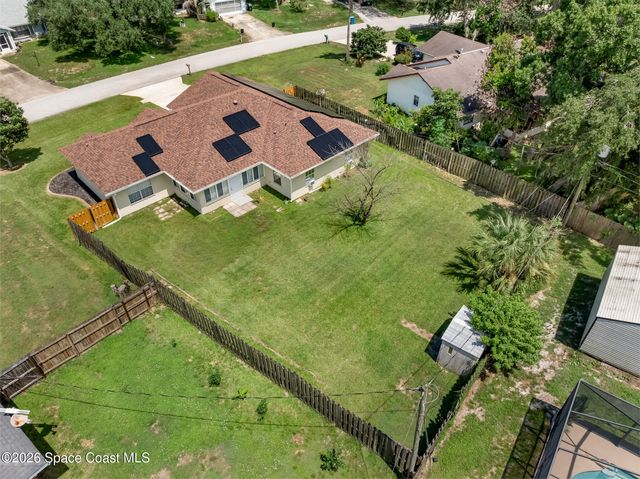 606 Seven Gables Circle SE, Palm Bay, FL 32909