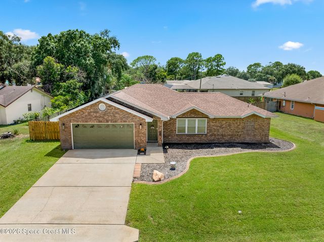 606 Seven Gables Circle SE, Palm Bay, FL 32909