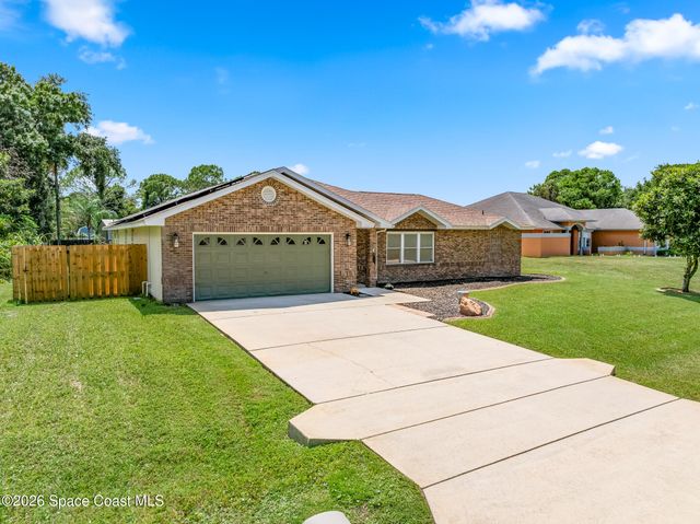 606 Seven Gables Circle SE, Palm Bay, FL 32909