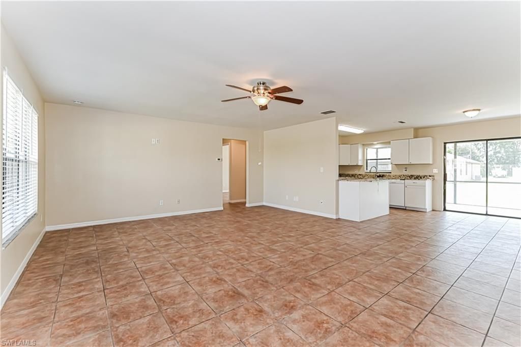 512 SW 27th TER, CAPE CORAL, FL 33914 — photo 4