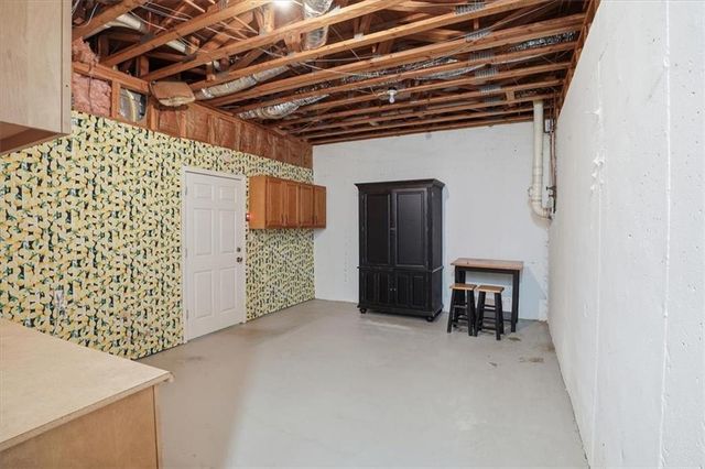 2600 Holcomb Springs Drive, Alpharetta, GA 30022