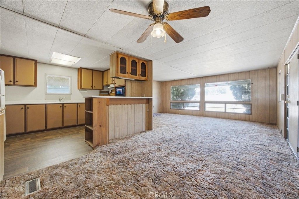 Image 10 of property listing at 8039 Harmony Lane, Onyx, CA 93255
