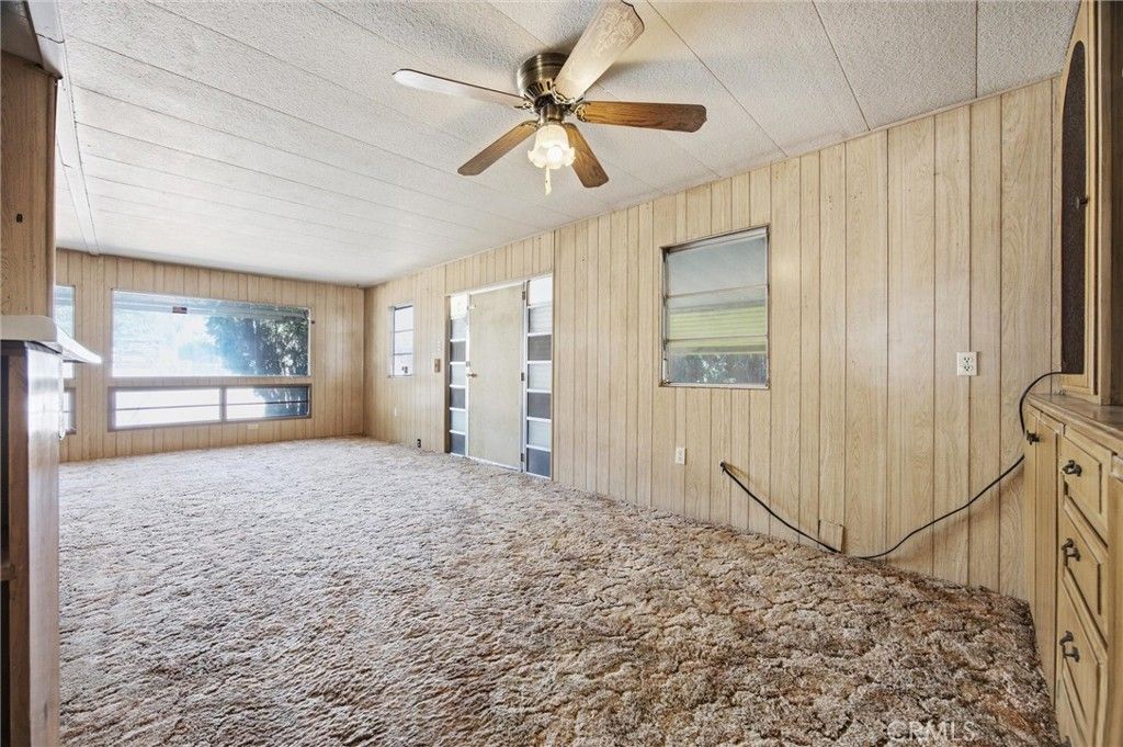 Image 11 of property listing at 8039 Harmony Lane, Onyx, CA 93255