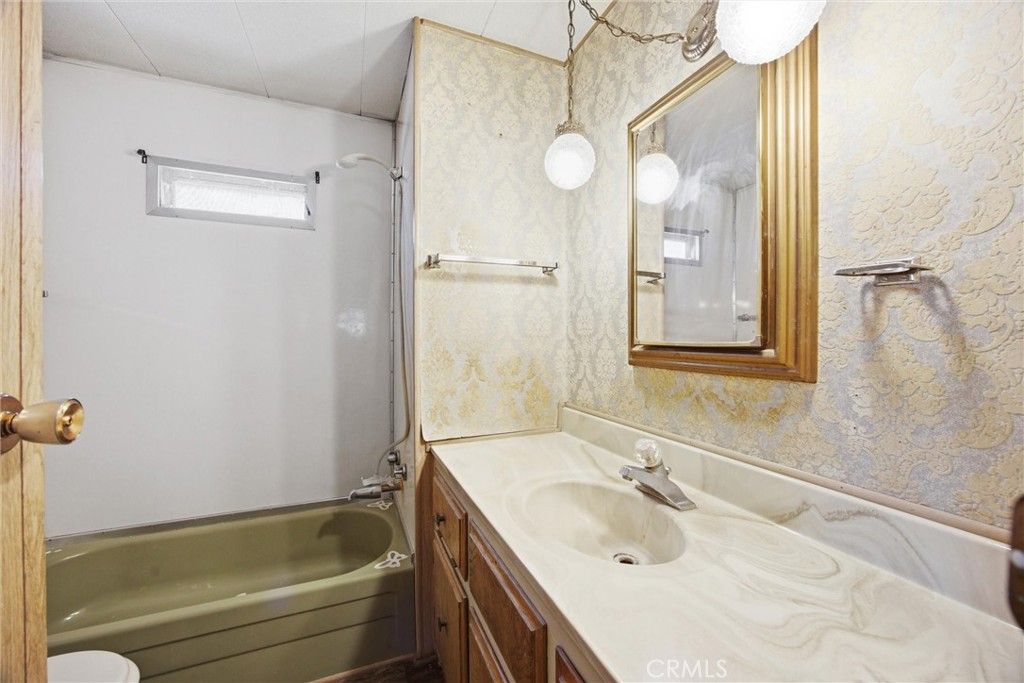 Image 22 of property listing at 8039 Harmony Lane, Onyx, CA 93255
