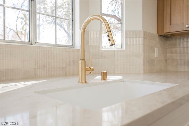 2701 Riley Oaks Court, Las Vegas, NV 89108