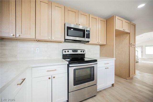 2701 Riley Oaks Court, Las Vegas, NV 89108