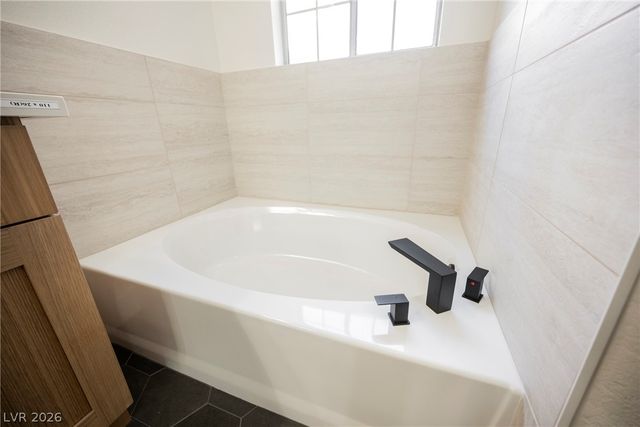 2701 Riley Oaks Court, Las Vegas, NV 89108