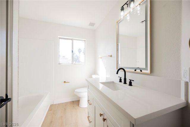 2701 Riley Oaks Court, Las Vegas, NV 89108