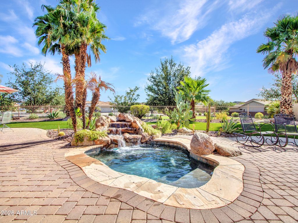 26453 N 57TH Drive, Phoenix, AZ 85083 — exterior