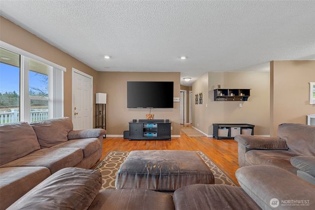 24615 35th Avenue NE, Arlington, WA 98223