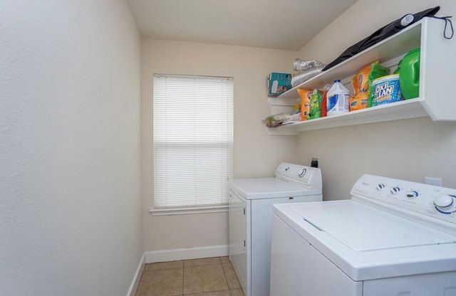 1546 Kew Garden Drive, Houston, TX 77047
