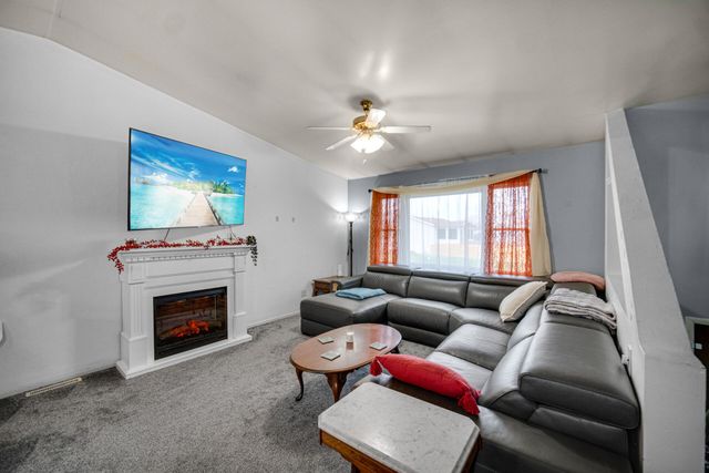 3754 Taylor Street, Portage, IN 46368