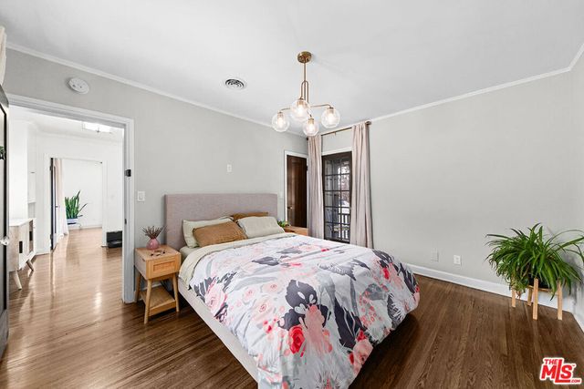 6626 Cahuenga Terrace, Los Angeles, CA 90068