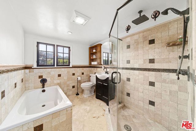 6626 Cahuenga Terrace, Los Angeles, CA 90068