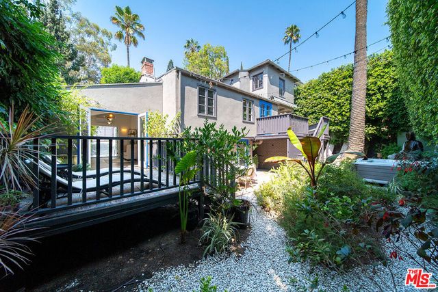 6626 Cahuenga Terrace, Los Angeles, CA 90068