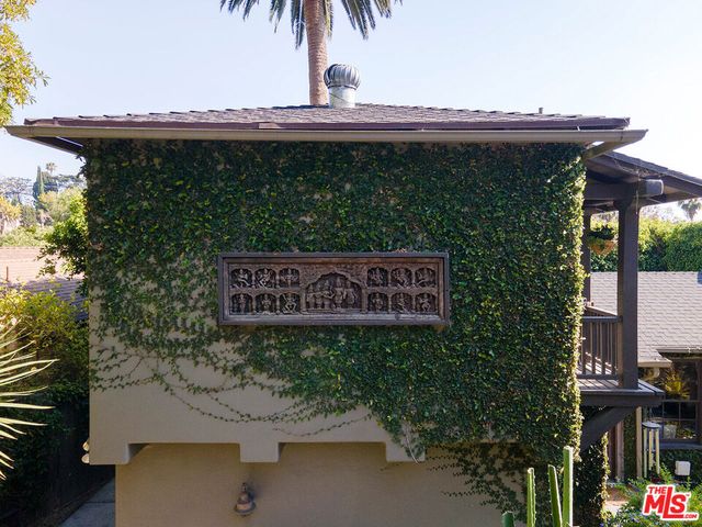 6626 Cahuenga Terrace, Los Angeles, CA 90068
