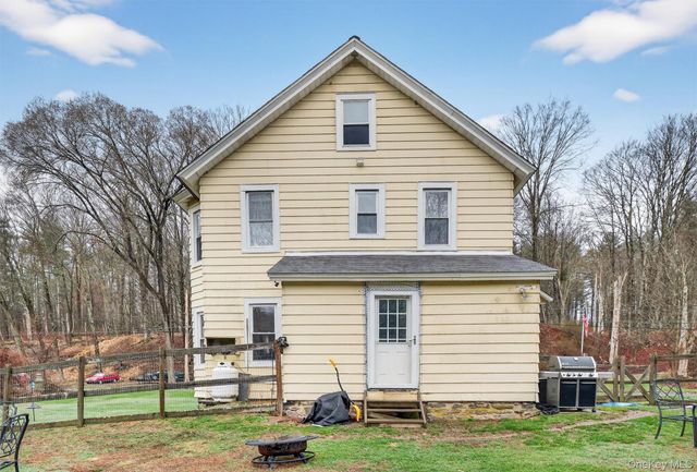 42 Phillipsport Road, Wurtsboro, NY 12790