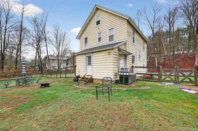 42 Phillipsport Road, Wurtsboro, NY 12790