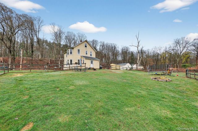 42 Phillipsport Road, Wurtsboro, NY 12790