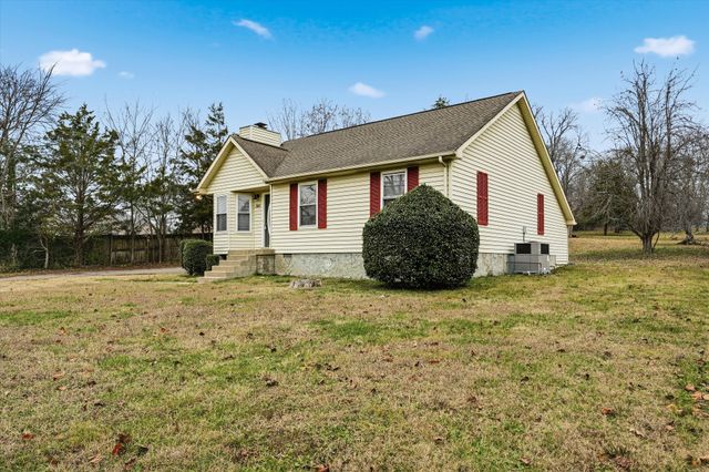 7641 Saundersville Rd, Mount Juliet, TN 37122
