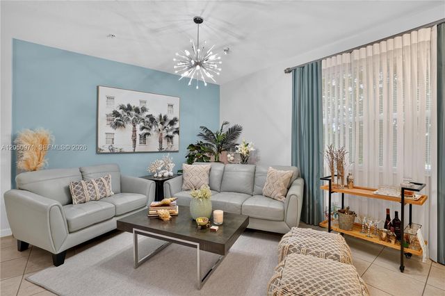 112 SE 28th Terrace 26, Homestead, FL 33033