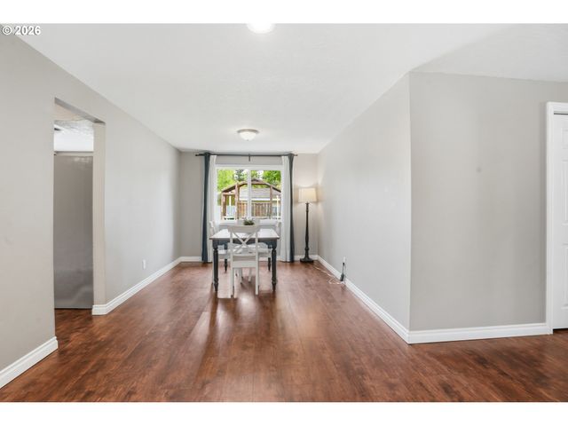 1155 Se 36TH St, Troutdale, OR 97060