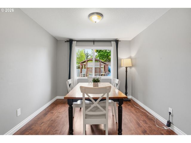 1155 Se 36TH St, Troutdale, OR 97060