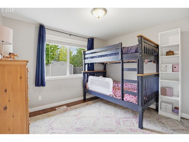 1155 Se 36TH St, Troutdale, OR 97060