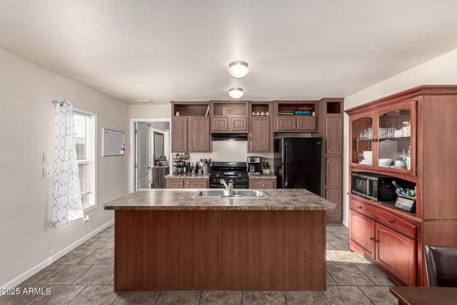 7810 W PEORIA Avenue 121, Peoria, AZ 85345