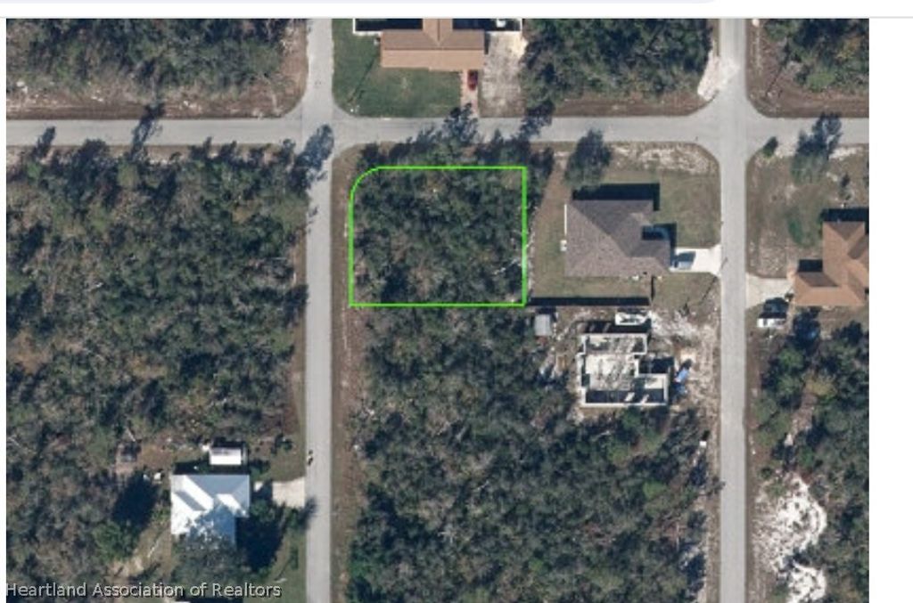 434 KOMOTO Avenue NE, Lake Placid, FL 33852