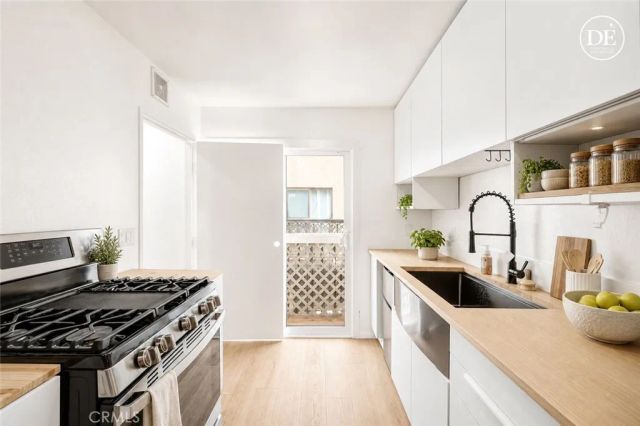 1121 252nd Street 5, Harbor City, CA 90710