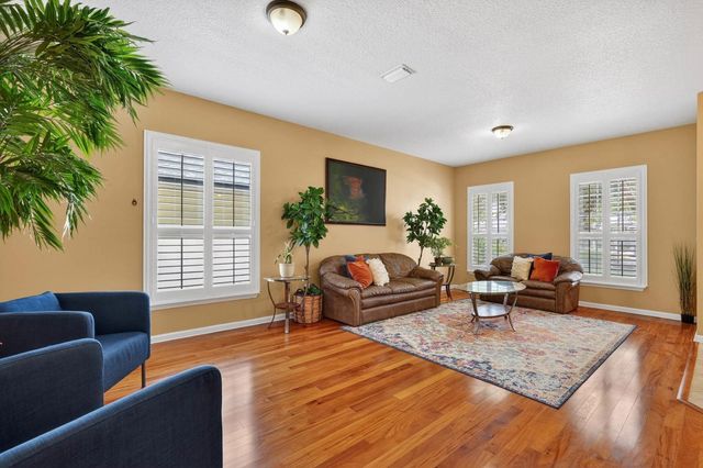 1237 Splendid Ravine Street, St Augustine, FL 32092