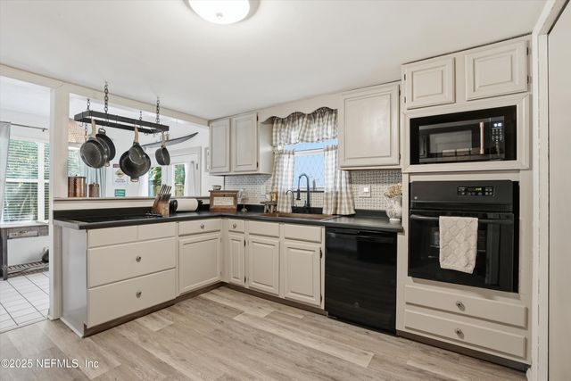 900 MICKLER Boulevard, St. Augustine, FL 32080