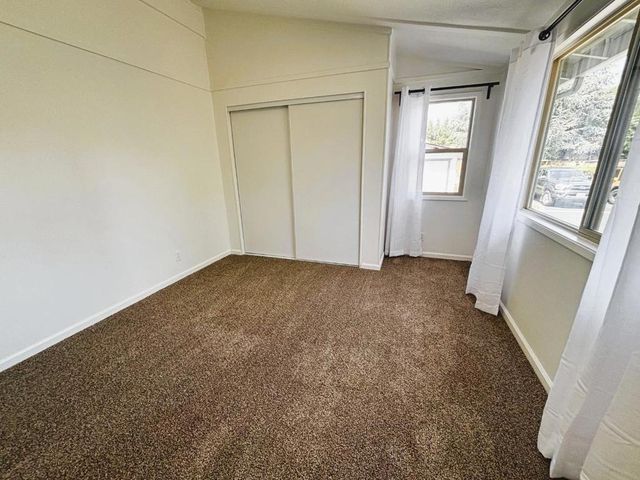 391 Millpond Drive, San Jose, CA 95125