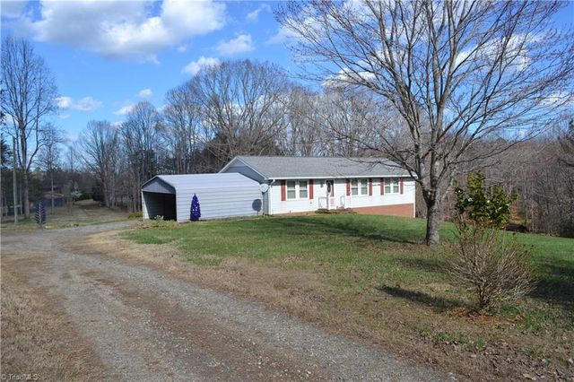 599 Nc Highway 770, Mayodan, NC 27027