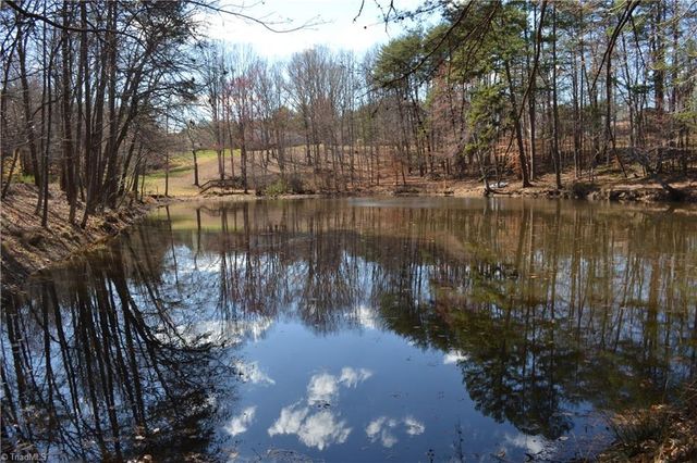 599 Nc Highway 770, Mayodan, NC 27027