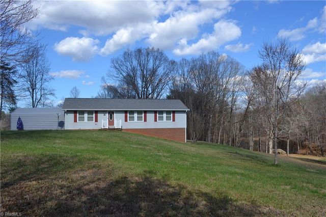 599 Nc Highway 770, Mayodan, NC 27027