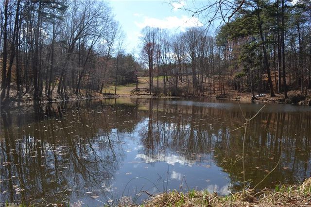 599 Nc Highway 770, Mayodan, NC 27027