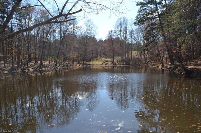 599 Nc Highway 770, Mayodan, NC 27027