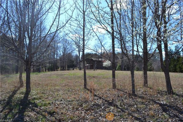 599 Nc Highway 770, Mayodan, NC 27027