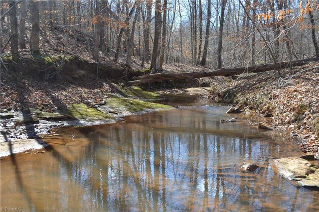 599 Nc Highway 770, Mayodan, NC 27027