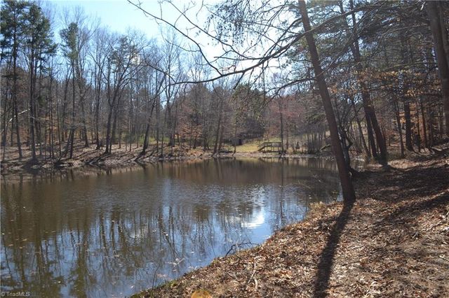 599 Nc Highway 770, Mayodan, NC 27027