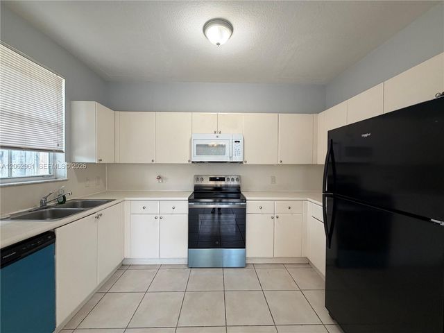 4094 SW 159th Avenue 9, Miramar, FL 33027