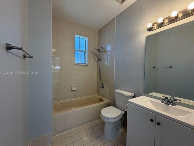 4094 SW 159th Avenue 9, Miramar, FL 33027
