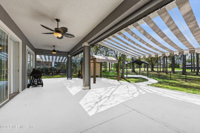1123 GREEN PINE Circle, Orange Park, FL 32065
