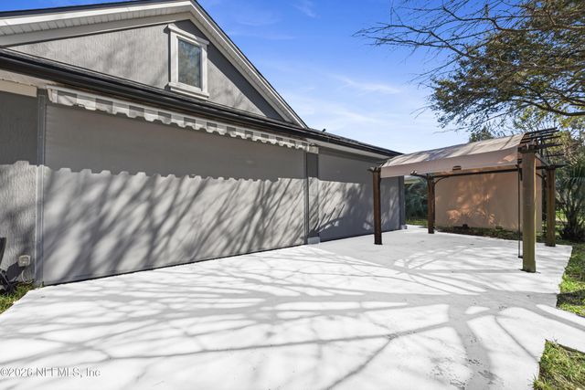 1123 GREEN PINE Circle, Orange Park, FL 32065