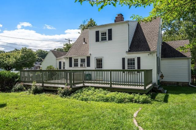 515 Lake Avenue, Worcester, MA 01604