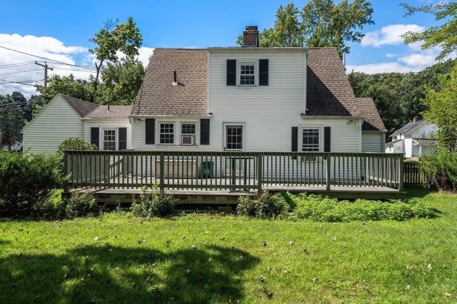 515 Lake Avenue, Worcester, MA 01604