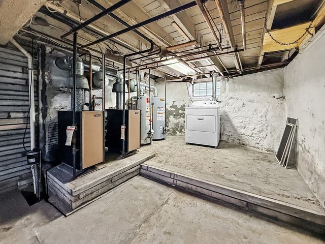 42 Genesee St, Revere, MA 02151