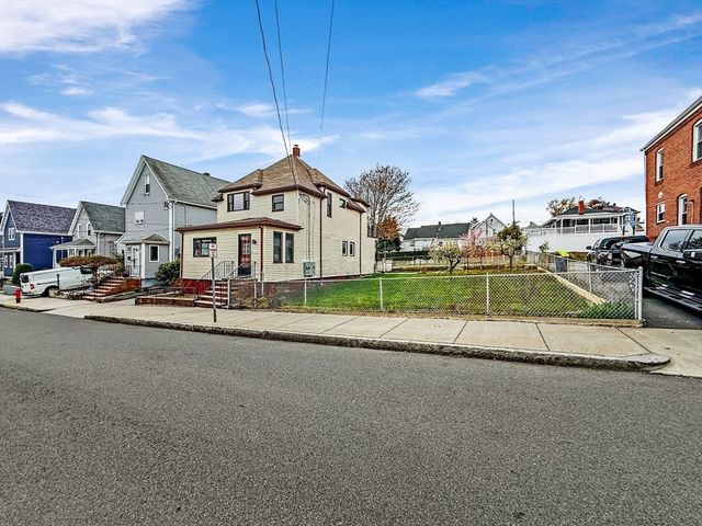 42 Genesee St, Revere, MA 02151